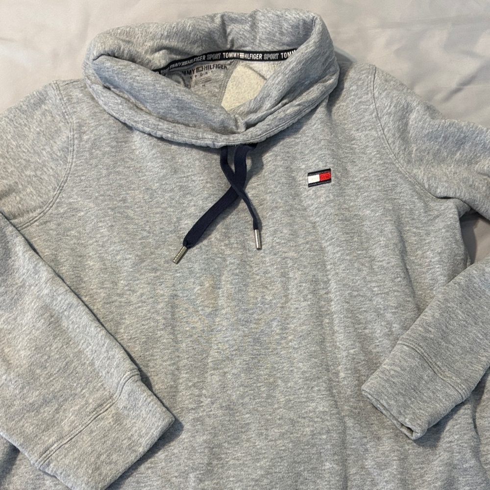 Women’s Tommy Hilfiger Light Gray Sweatshirt